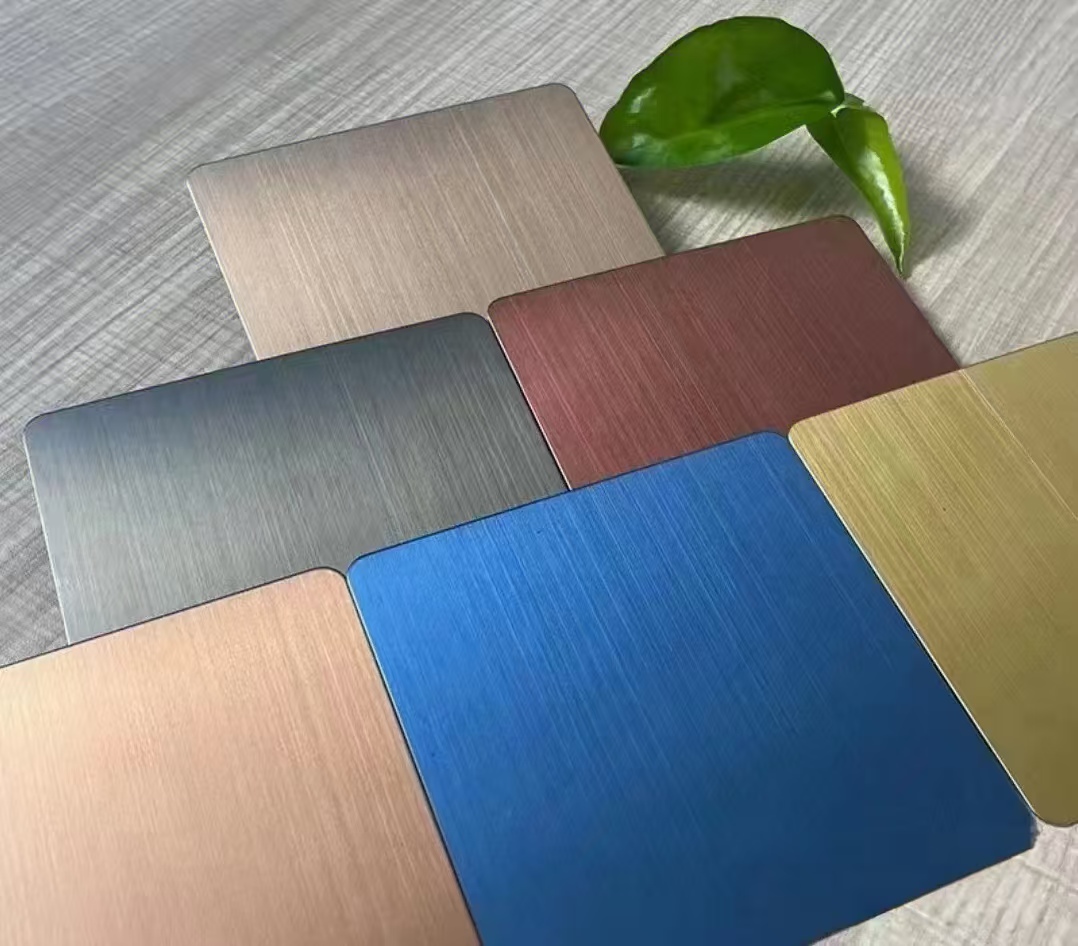 不銹鋼也能“穿彩衣”？揭秘不銹鋼渡色工藝的魔法！